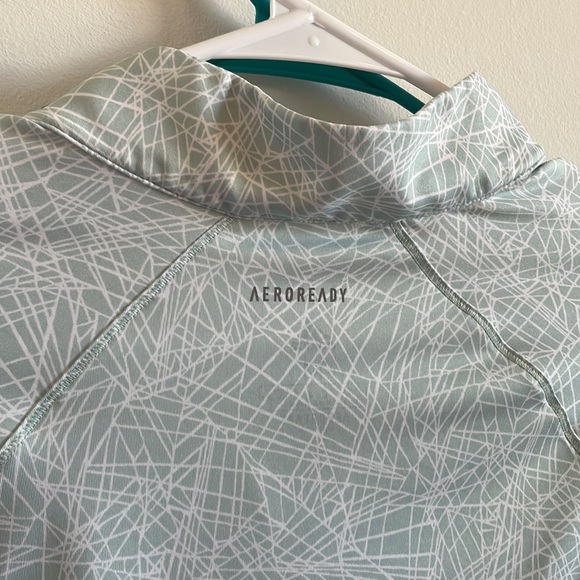 Adidas Women’s Running Teal White Long Sleeve Quarter Zip Medium Dry-fit - Picture 5 of 6